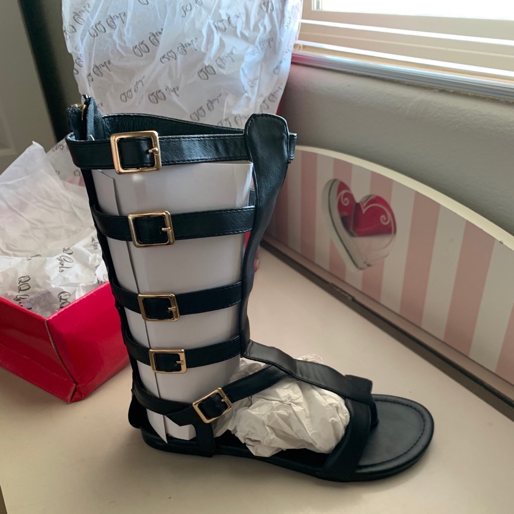 Gladiator shoes